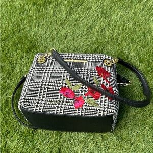 Liz Claiborne Floral Embroidered Shoulder Bag - Black & White Chain Strap